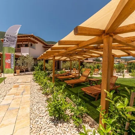 Seaside Semesteranläggning (resort) *